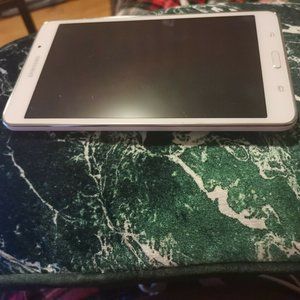 Samsung Galaxy Tab A SM-T280 7.0" 8GB White Tablet